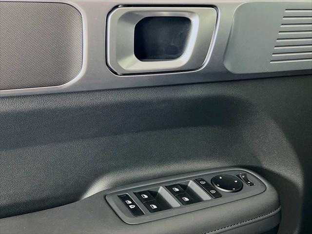 new 2025 Hyundai Santa Fe car, priced at $41,721