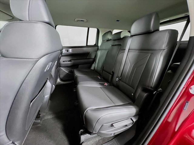new 2025 Hyundai Santa Fe car, priced at $41,721