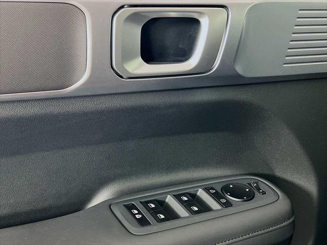 new 2025 Hyundai Santa Fe car, priced at $41,721