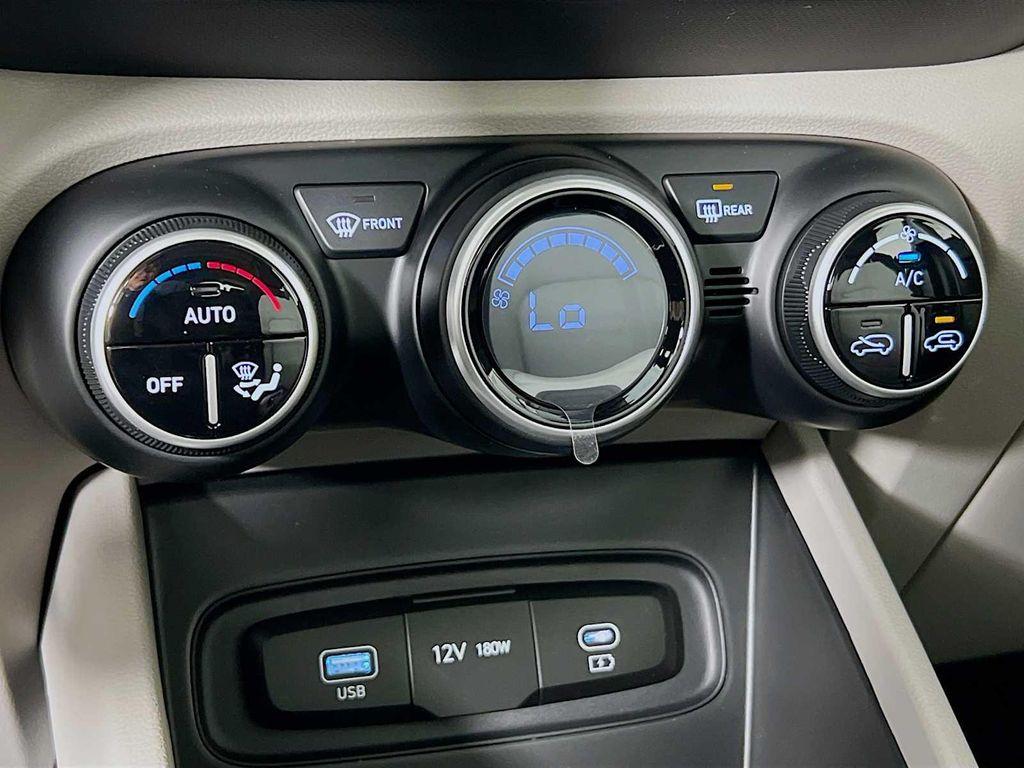 new 2025 Hyundai Venue car, priced at $23,847