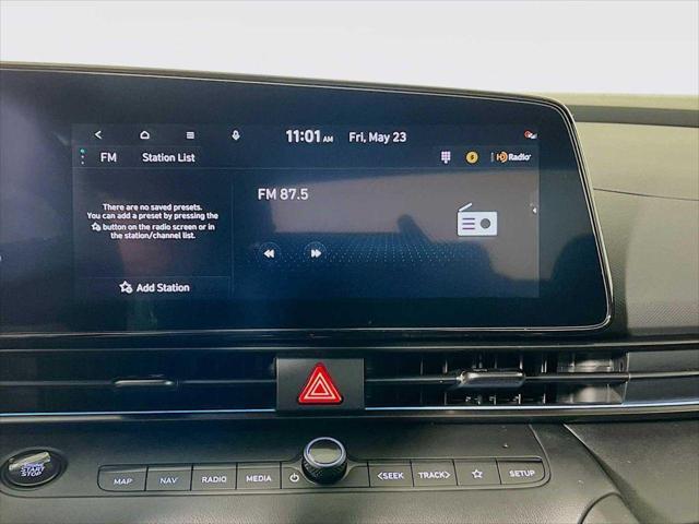 new 2025 Hyundai Elantra car, priced at $29,685