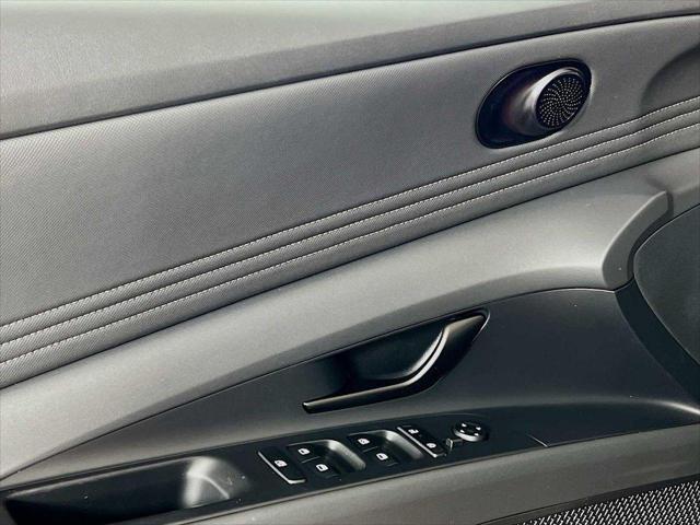new 2025 Hyundai Elantra car, priced at $29,685