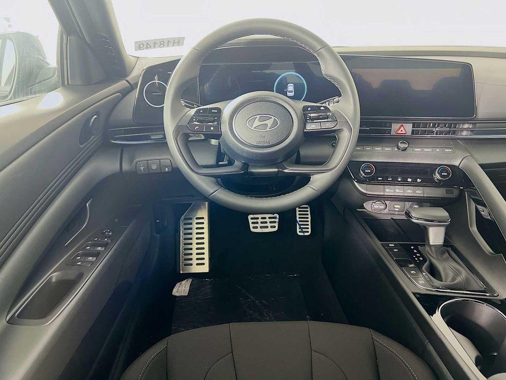 new 2025 Hyundai Elantra car, priced at $27,842