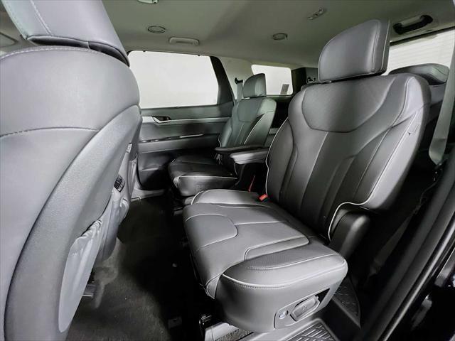 new 2025 Hyundai Palisade car, priced at $43,826