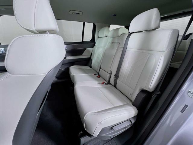 new 2025 Hyundai Santa Fe car, priced at $38,831