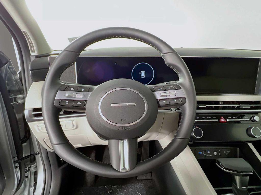 new 2025 Hyundai Tucson car, priced at $33,555