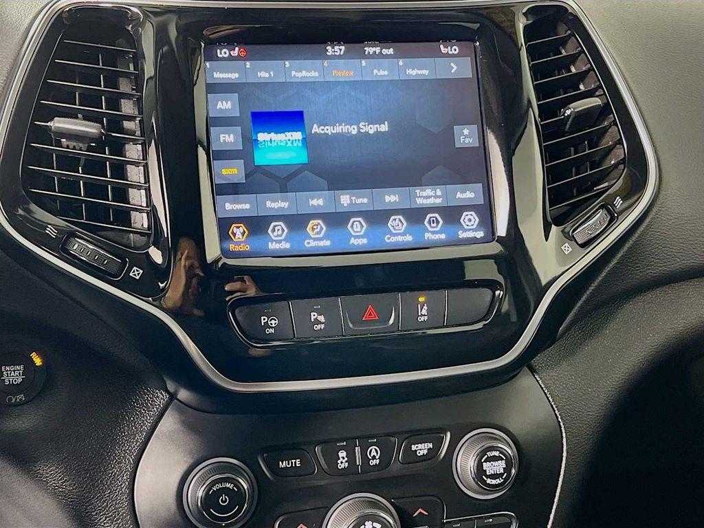 used 2021 Jeep Cherokee car, priced at $21,491