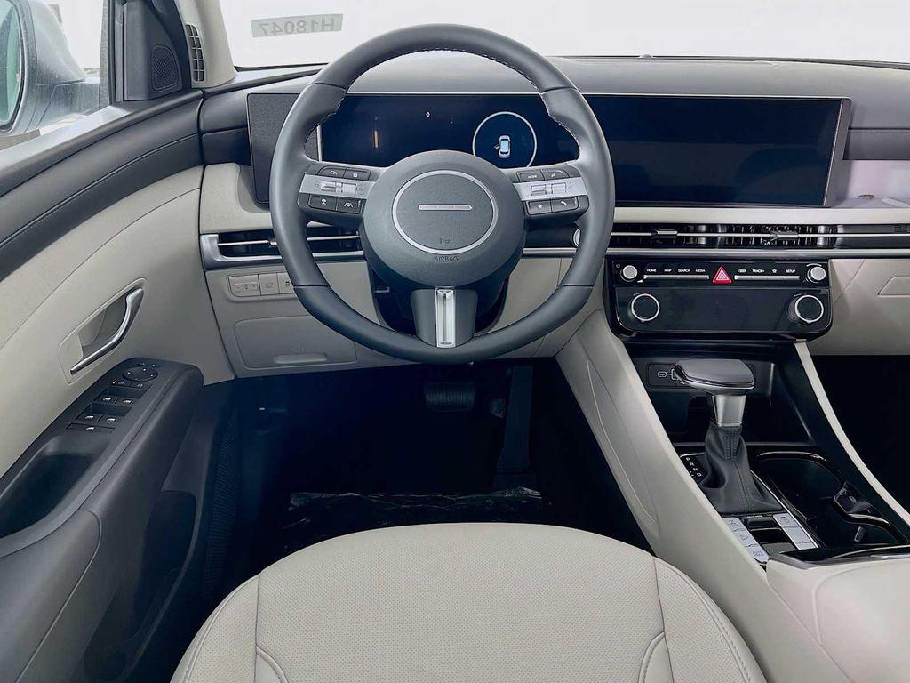 new 2025 Hyundai Tucson car, priced at $34,770
