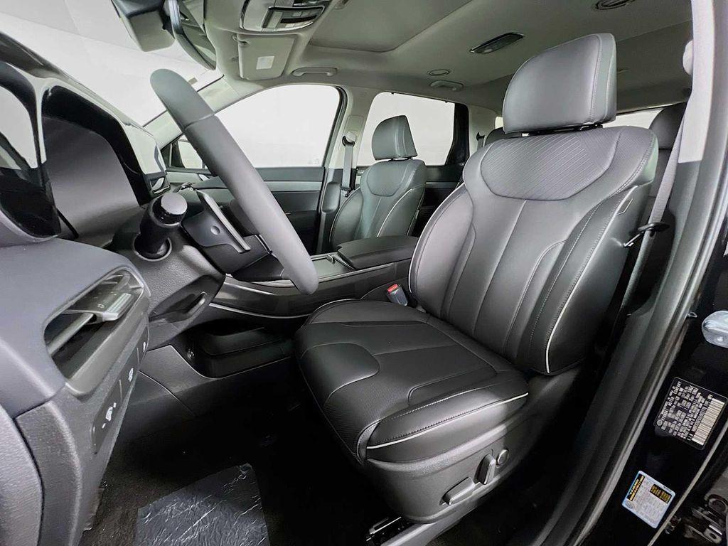 new 2025 Hyundai Palisade car, priced at $43,892