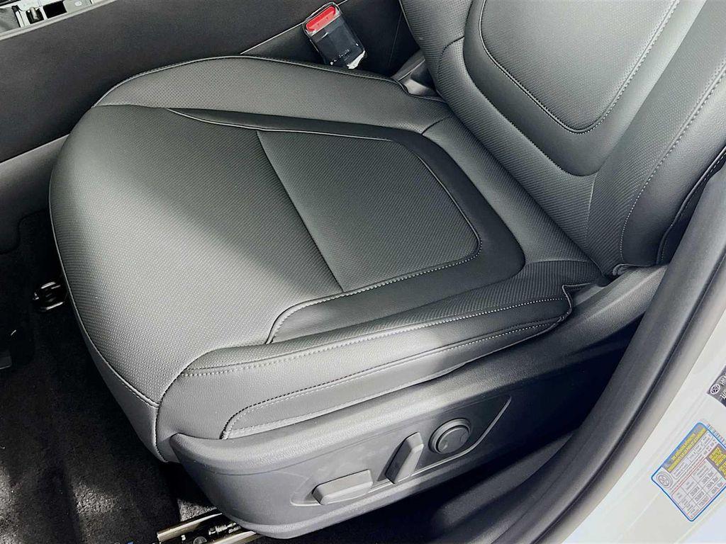 new 2025 Hyundai Tucson car, priced at $34,010