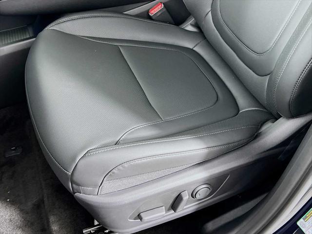 new 2025 Hyundai TUCSON Hybrid car, priced at $38,019