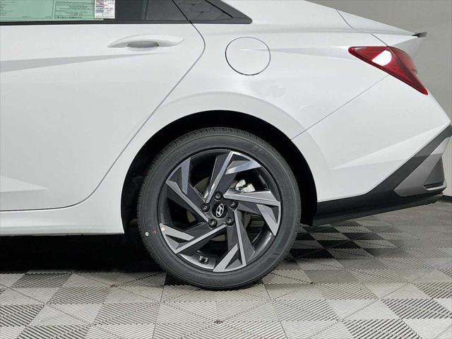 new 2025 Hyundai Elantra car, priced at $25,570