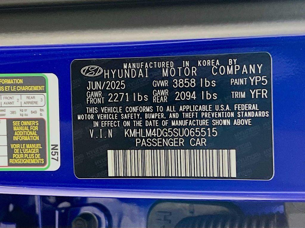 new 2025 Hyundai Elantra car, priced at $23,173