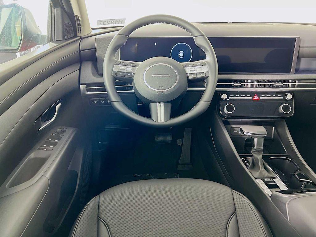 new 2025 Hyundai Tucson car, priced at $34,770