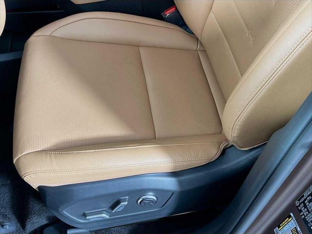 new 2025 Hyundai Santa Fe car, priced at $47,472
