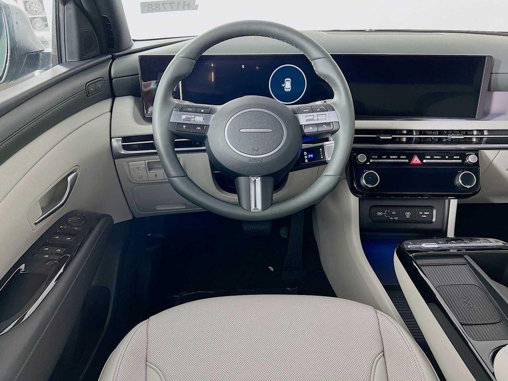 new 2025 Hyundai Tucson car, priced at $39,115