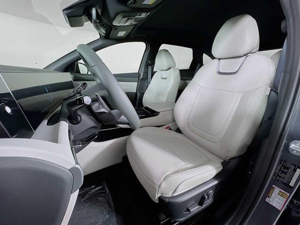 new 2025 Hyundai Tucson car, priced at $39,380