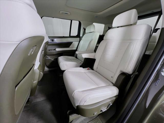new 2025 Hyundai Santa Fe car, priced at $47,357