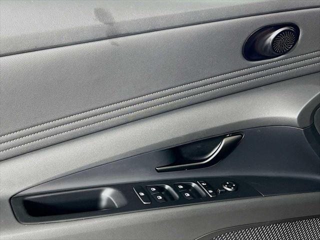 new 2025 Hyundai Elantra car, priced at $24,272