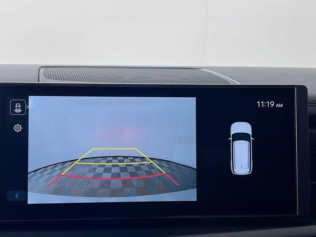 new 2025 Hyundai Santa Fe car, priced at $40,379