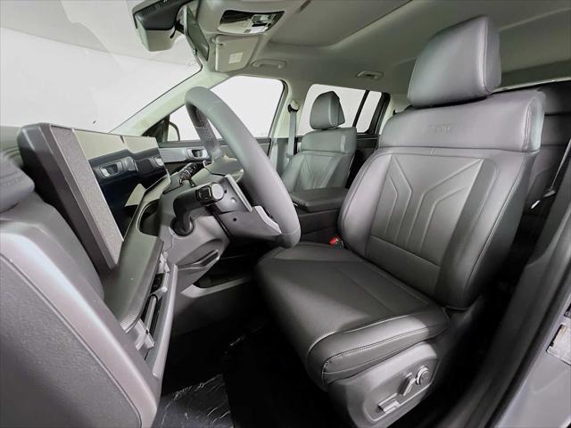 new 2025 Hyundai Santa Fe car, priced at $40,249