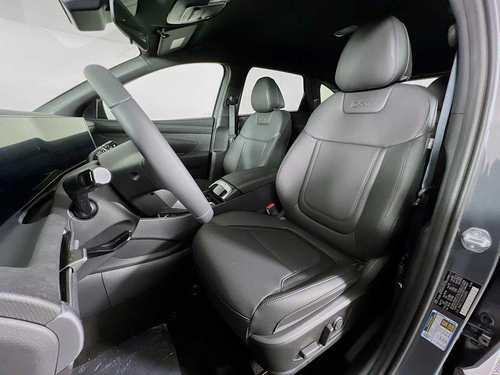 new 2025 Hyundai Tucson car, priced at $32,970