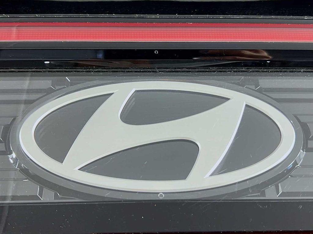 new 2025 Hyundai Sonata Hybrid car, priced at $30,147