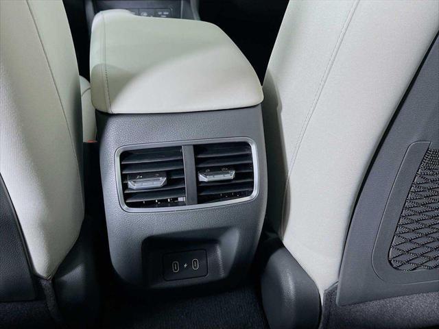 new 2025 Hyundai Sonata Hybrid car, priced at $32,303