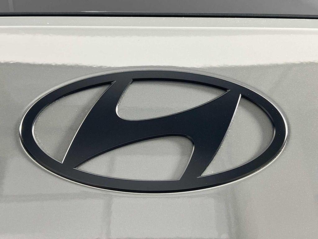 new 2026 Hyundai SANTA FE HEV car, priced at $51,239