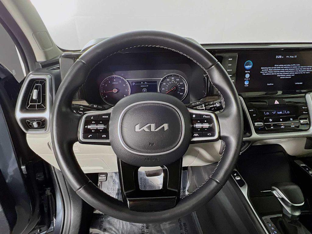 used 2022 Kia Sorento car, priced at $29,991