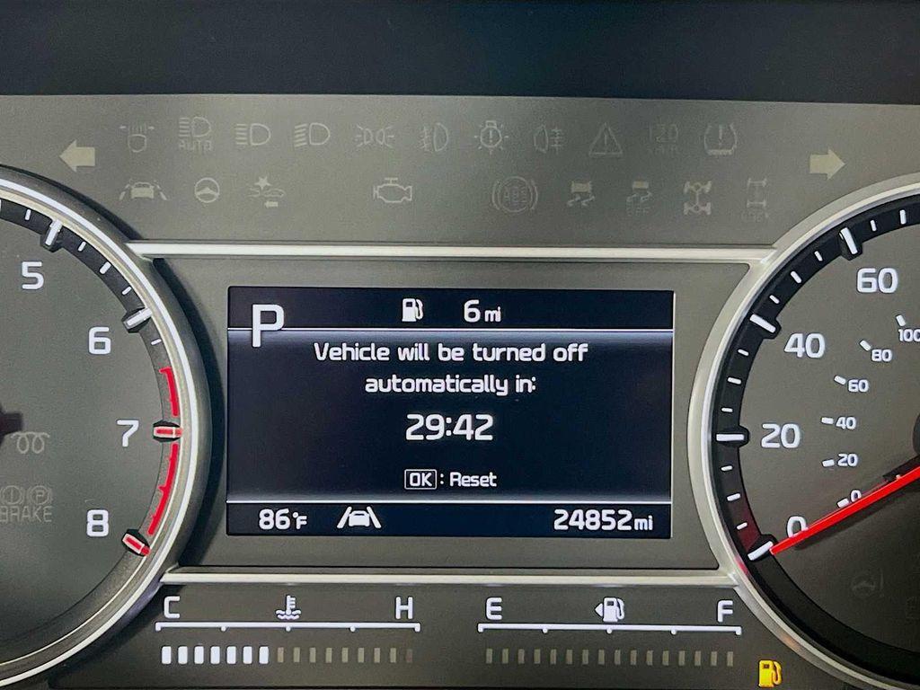 used 2022 Kia Sorento car, priced at $29,991