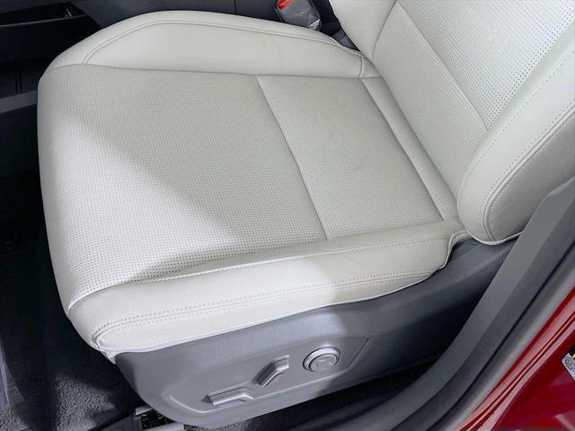 new 2025 Hyundai Santa Fe car, priced at $49,334