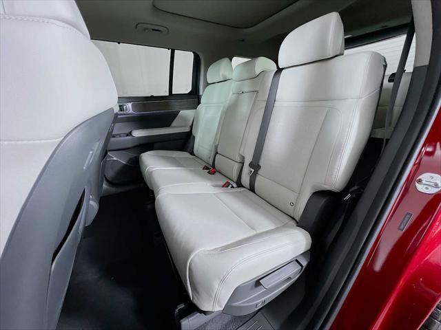 new 2025 Hyundai Santa Fe car, priced at $46,354