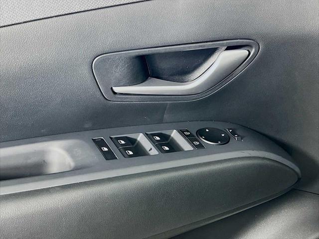 new 2025 Hyundai Tucson car, priced at $35,178