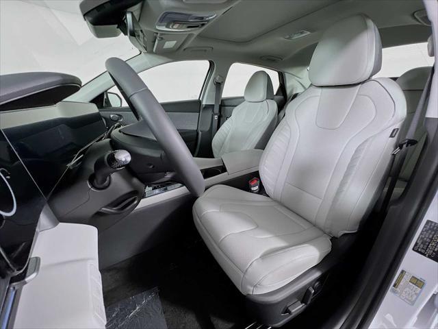 new 2025 Hyundai Elantra car, priced at $31,412