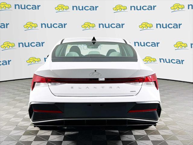 new 2025 Hyundai Elantra car, priced at $31,412