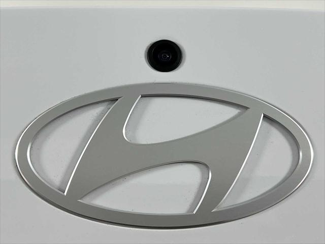 new 2025 Hyundai Elantra car, priced at $31,412