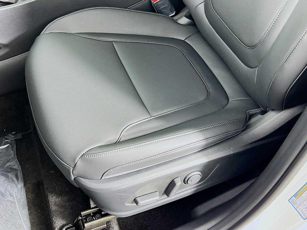 new 2025 Hyundai Tucson car, priced at $33,935