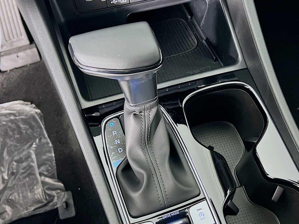 new 2025 Hyundai Tucson car, priced at $33,935