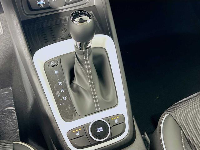 new 2025 Hyundai Venue car, priced at $25,464