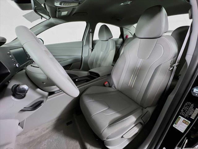 new 2025 Hyundai Elantra car, priced at $25,015
