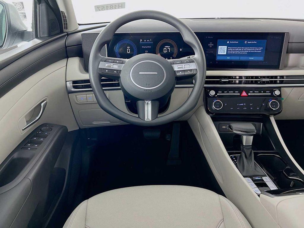 new 2025 Hyundai Tucson car, priced at $31,782