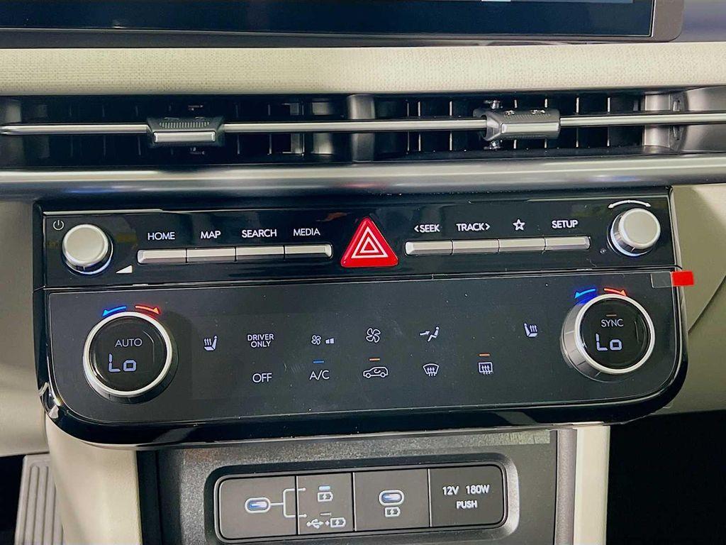 new 2025 Hyundai TUCSON Hybrid car, priced at $38,725