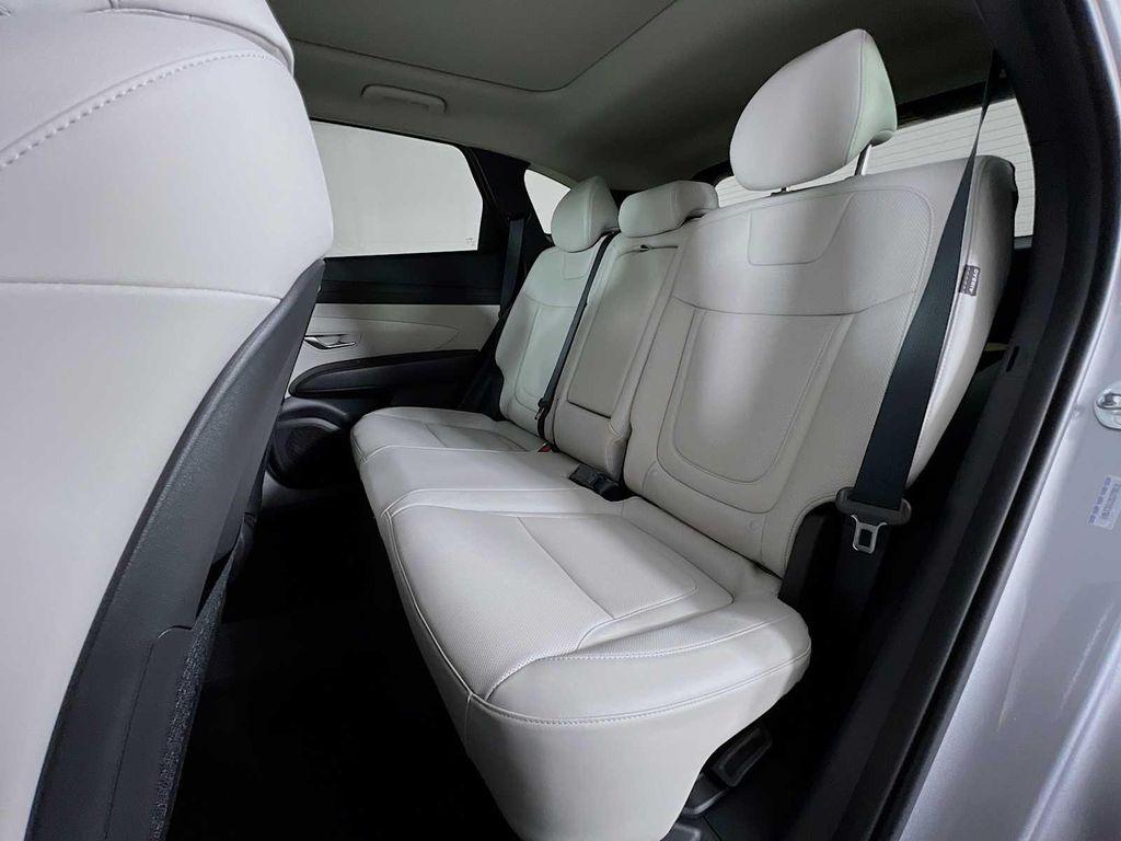 new 2025 Hyundai TUCSON Hybrid car, priced at $38,725