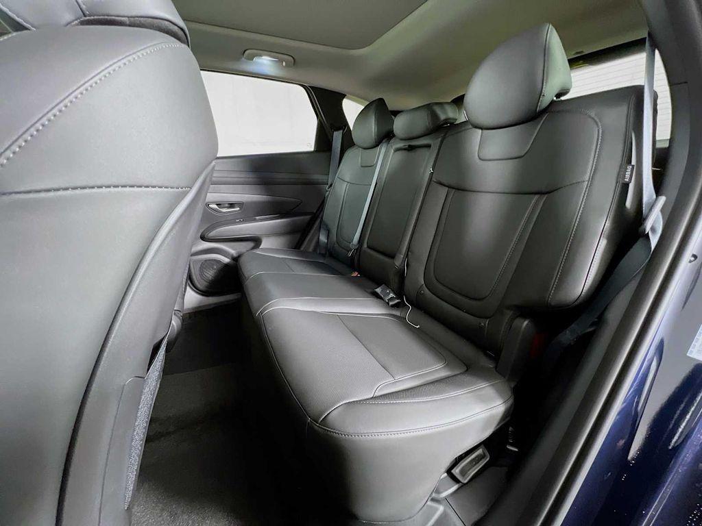 new 2025 Hyundai TUCSON Hybrid car, priced at $36,719