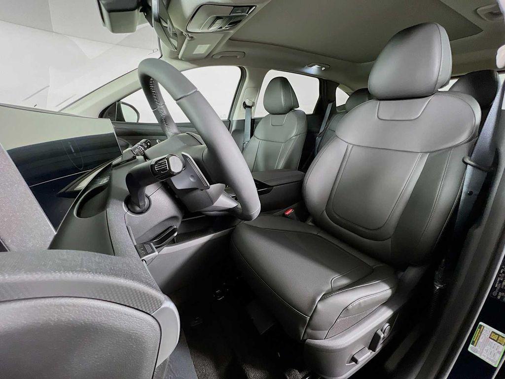 new 2025 Hyundai TUCSON Hybrid car, priced at $36,719