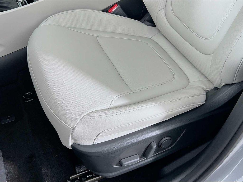 new 2025 Hyundai Tucson car, priced at $34,195