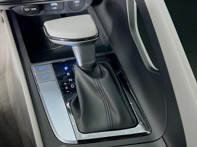 new 2025 Hyundai Elantra car, priced at $24,473