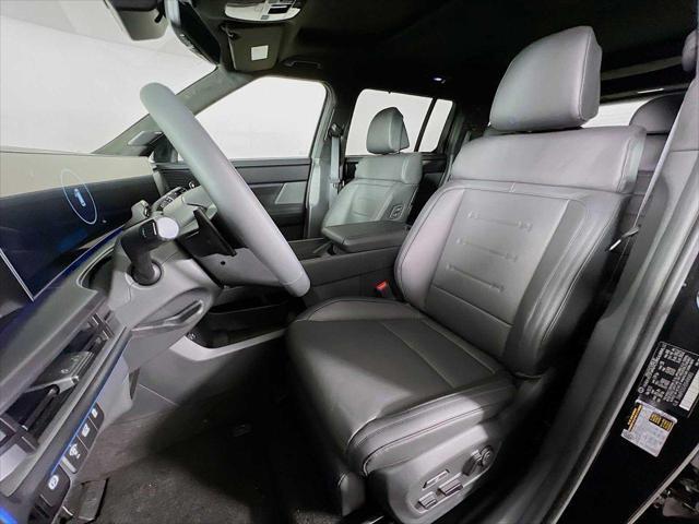 new 2025 Hyundai SANTA FE HEV car, priced at $50,285