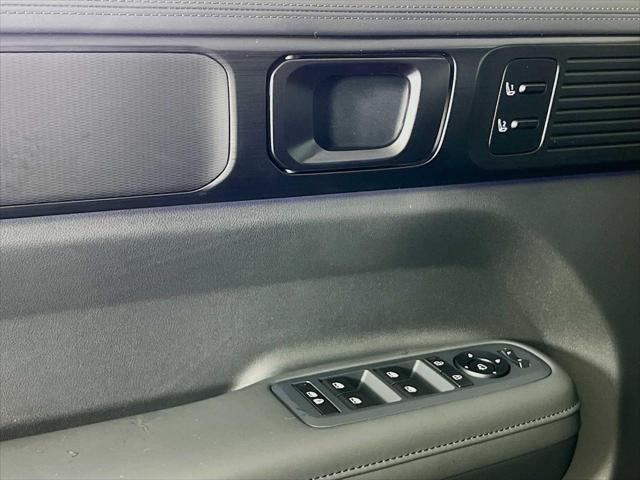 new 2025 Hyundai SANTA FE HEV car, priced at $50,285